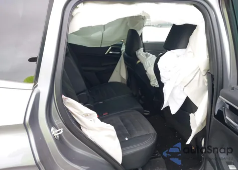 2023 Mitsubishi Outlander Se Black Edition 2Wd from USA, damaged, VIN JA4J3UA85PZ048682